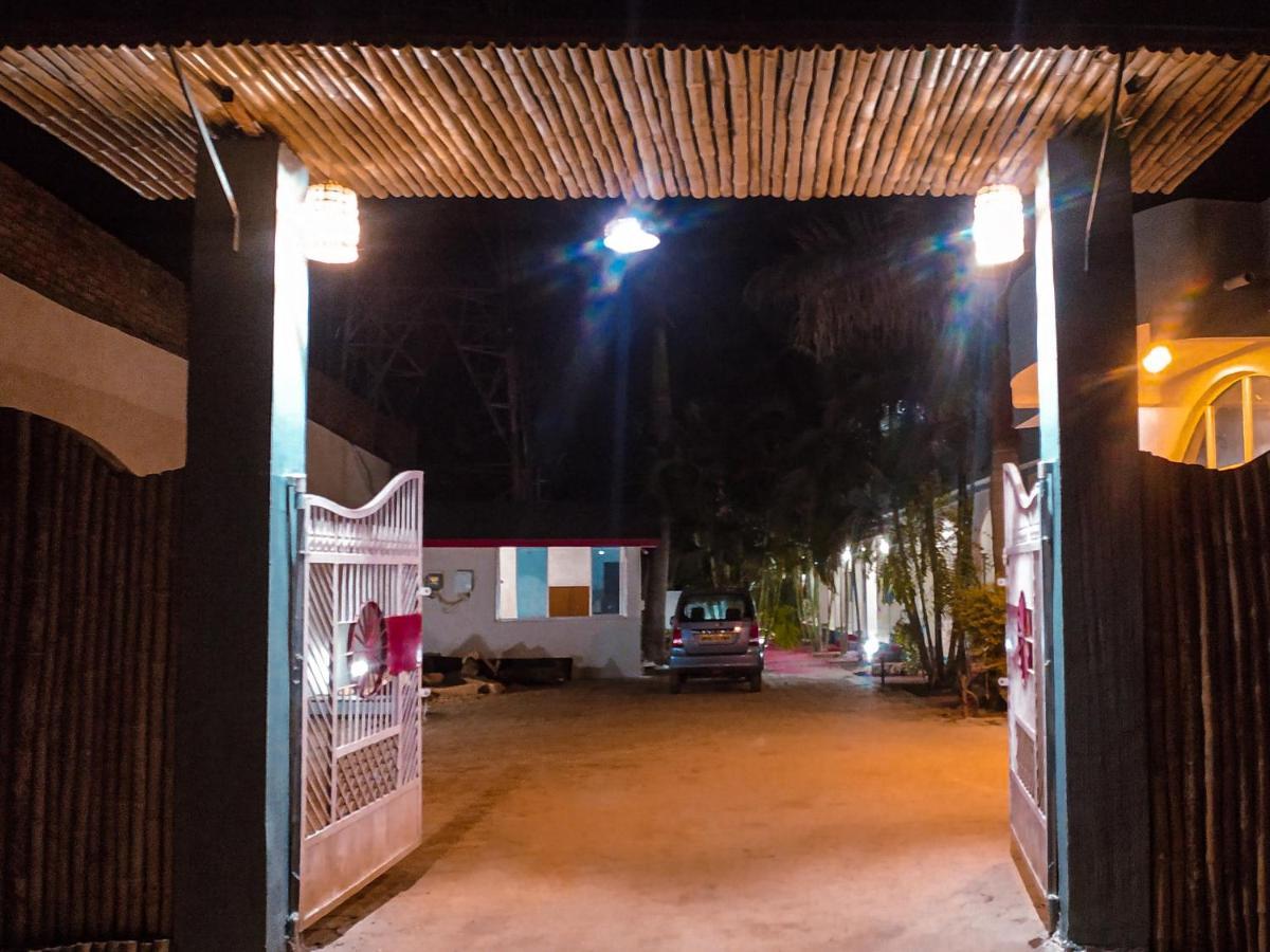 Jungle Palace Hotel Umaria (Madhya Pradesh)